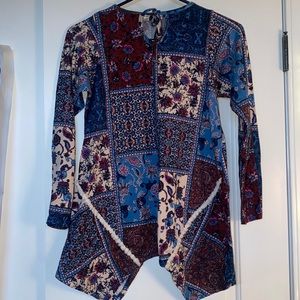 Beautiful Fall Long Sleeve shirt